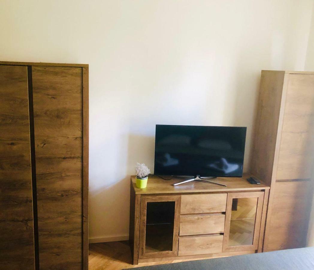 Friendly Apartments In Прага Экстерьер фото